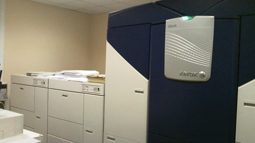 Цифровая печатная машина Xerox iGen4 110 EXP в типографии «Вишневый пирог»