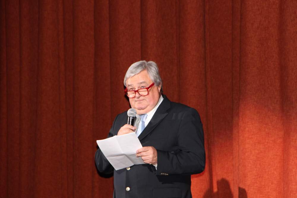 4 апреля 2017 года в Московском музыкальном театре «Геликон-опера» прошло празднование юбилея компании «Дубль В»