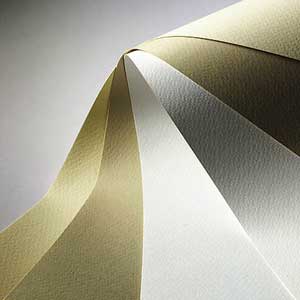 Бумага «Тинторетто» поставляется в теплой пастельной цветовой гамме из шести разнообразных оттенков