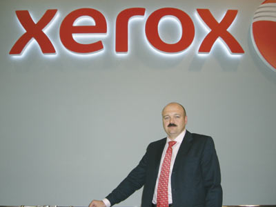 Иван Иванов, директор департамента дистрибьюции бумаги компании Xerox
