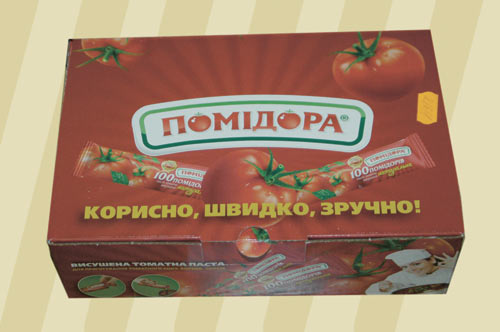 Рис. 6. Современная новогодняя упаковка от российского производителя (фото сделано на выставе «Росупак 2012»)
