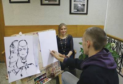 На выставке «Комиксы и шаржи» в Московском полиграфическом колледже