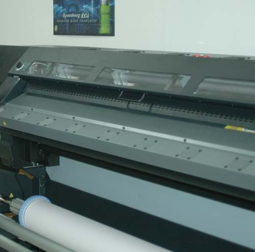 Рис. 11. Латексный принтер HP Designjet L28500 в рекламно-производственной компании «Дельфин» (Одинцово) установлен в мае 2012 года