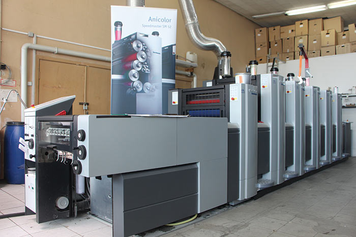 Первая в СНГ пятикрасочная печатная машина с лакировальной секцией Heidelberg Speedmaster SX 52-5+L Anicolor 