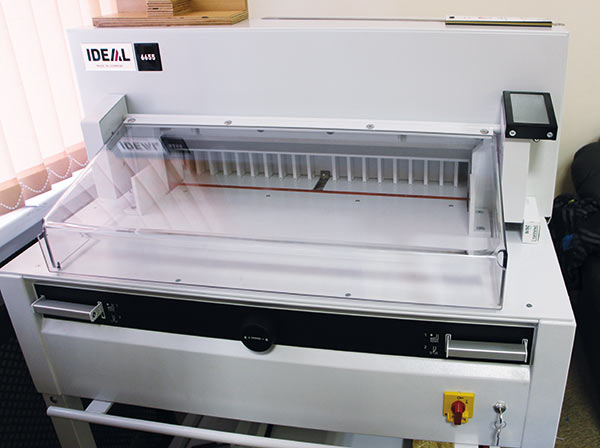 Дополнительное послепечатное оборудование поможет в производстве фотокниг