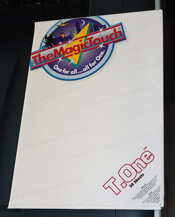 Упаковка специальной бумаги The Magic Touch T.One для термопереноса изображений на светлые ткани