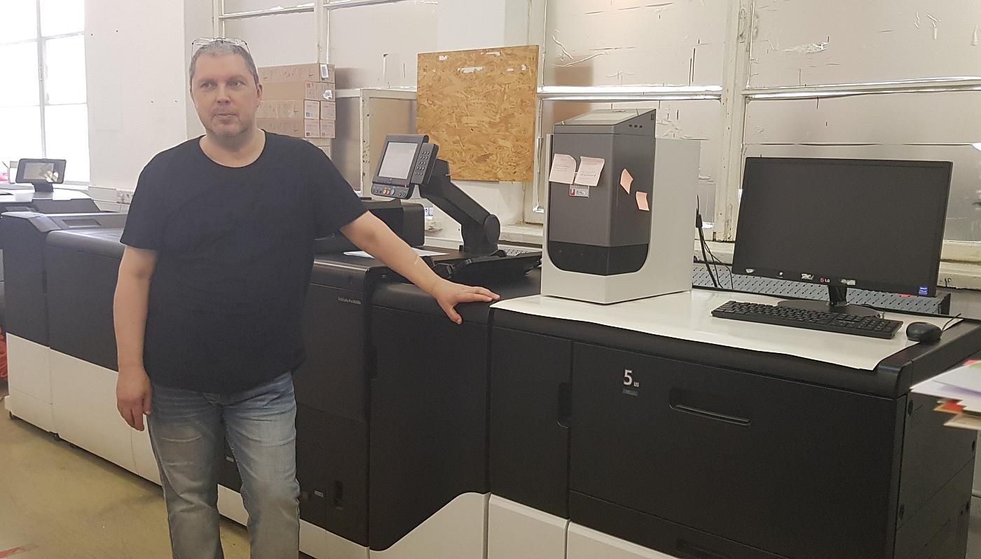 Начальник производства типографии tprint Антон Гарин не видит на рынке альтернативы ЦПМ Kyocera Taskalfa 15000C 