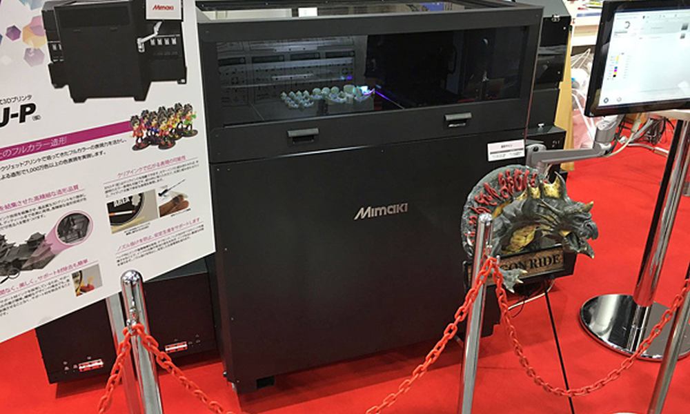 Компания Mimaki  объявила о планах представить рабочую версию прототипа струйного 3D-принтера под предварительным названием 3DUJ-P