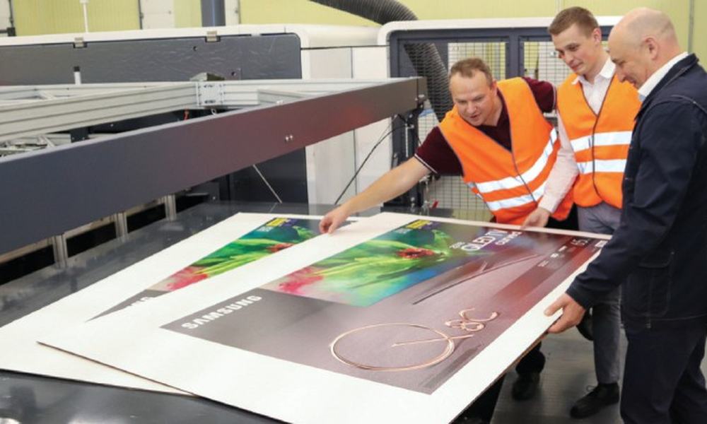 В АО «ГОТЭК» был установлен производственный комплекс на базе цифровой печатной машины HP Scitex 17000