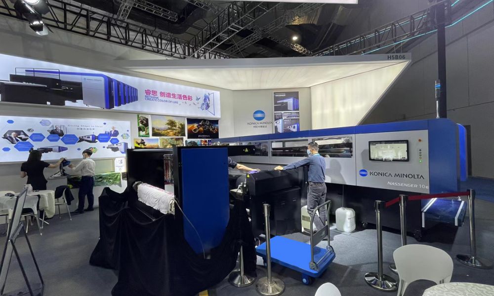 Konica Minolta представила обновленную модель текстильного принтера Nassenger 10e на выставке ITMA ASIA 2021